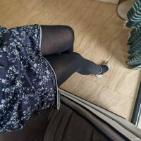 ��ɫ��������ȹ+��˿��ɫ�߸�Ь